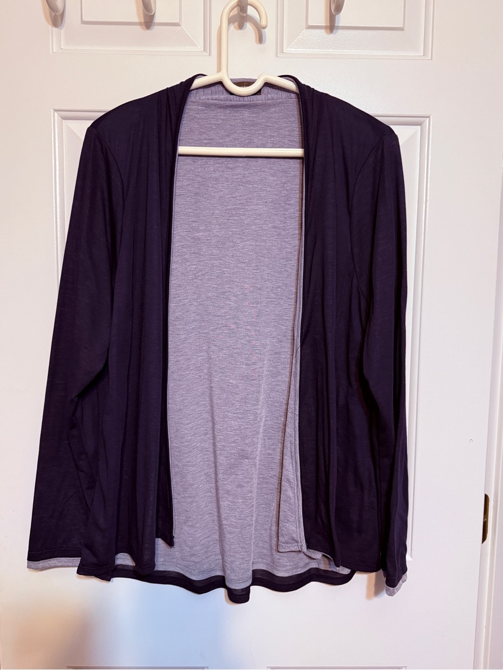 crosby. Two-Tone Blie and Gray Open Cardigan